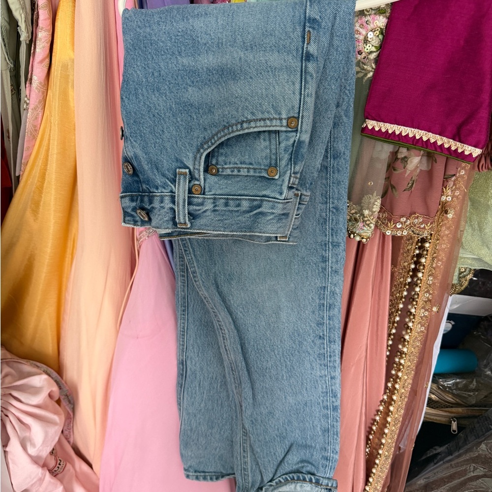 Agolde Riley High Rise Straight Crop Jeans - Picture 4 of 7